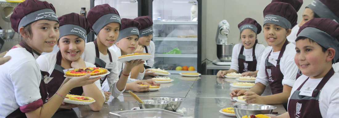 Aprendiendo a comer sano y rico en nuestro taller de cocina. Taller de cocina